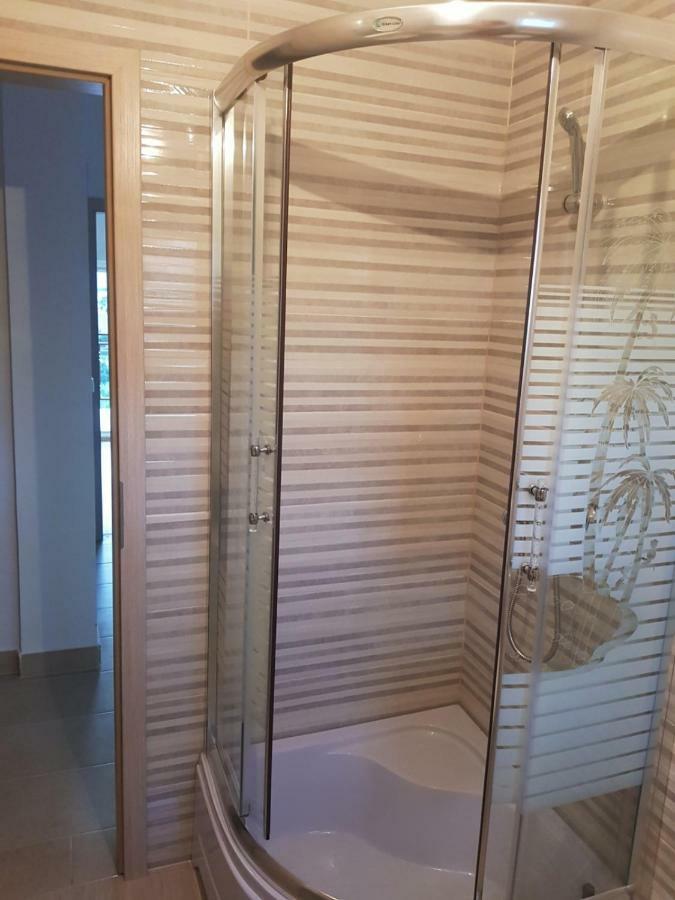 Kaštel SućuracApartman Nelaアパートメント エクステリア 写真